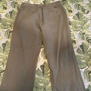 Mountain khakis slim fit teton twill green pants. Size 33x32.